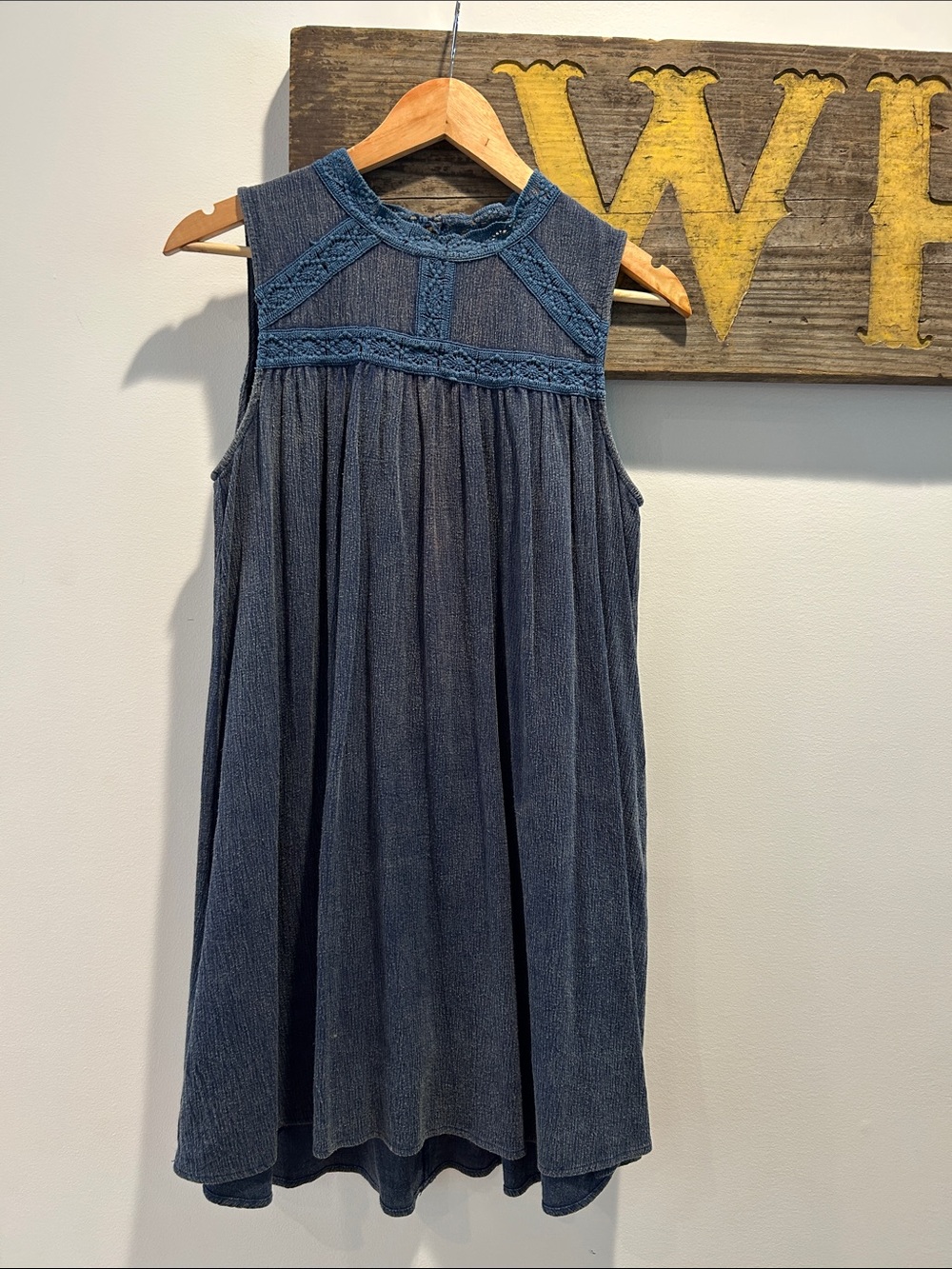 ODDY Sleeveless Distressed Denim-Look Blue Woman’s Dress with Lace Yoke